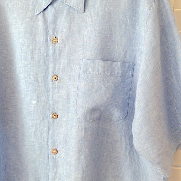 Tommy Bahama Men’s Shirt Size Large Light Blue 100% Linen - Picture 3 of 10